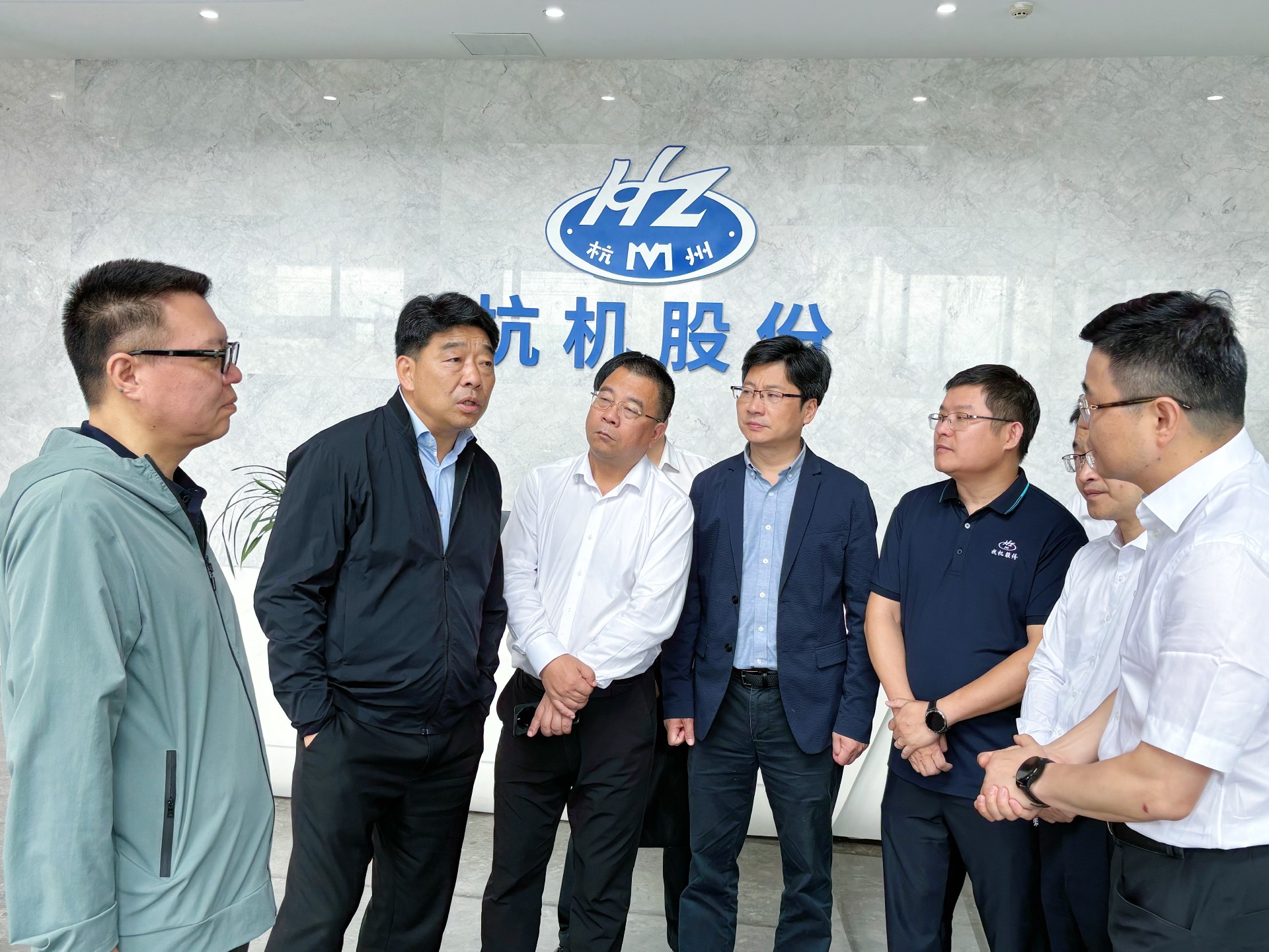 浙江(jiāng)省人民政(zheng)府副省長(zhǎng)柯吉欣調(diao)研杭機股(gu)份