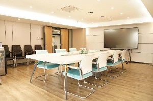 杭(hang)機股份總部(bu)辦公環境