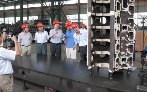 浙江省常(cháng)務副省長陳(chén)敏爾視察杭(hang)機鑄造