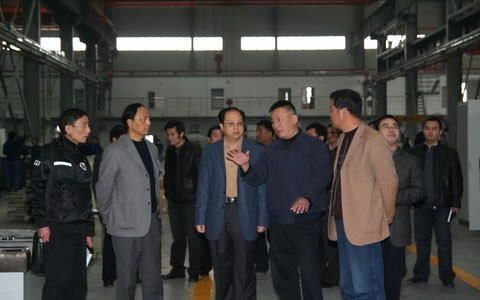 杭州市(shì)臨安市(shì)領導來(lái)公司調(diào)研