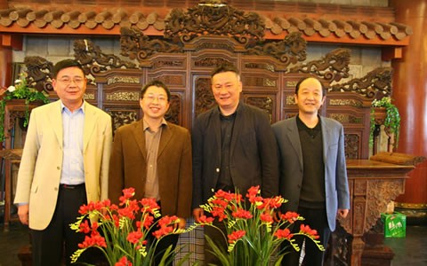 董(dǒng)凱夫被授予(yu)杭州市勞動(dòng)模範稱号