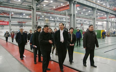 倪健民率全(quán)總慰問團來(lai)杭機送溫暖(nuǎn)